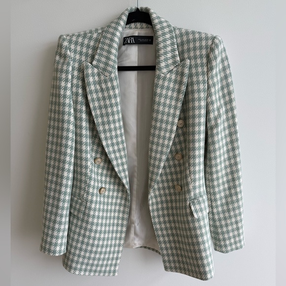 Zara Jackets & Blazers - Zara Blazer